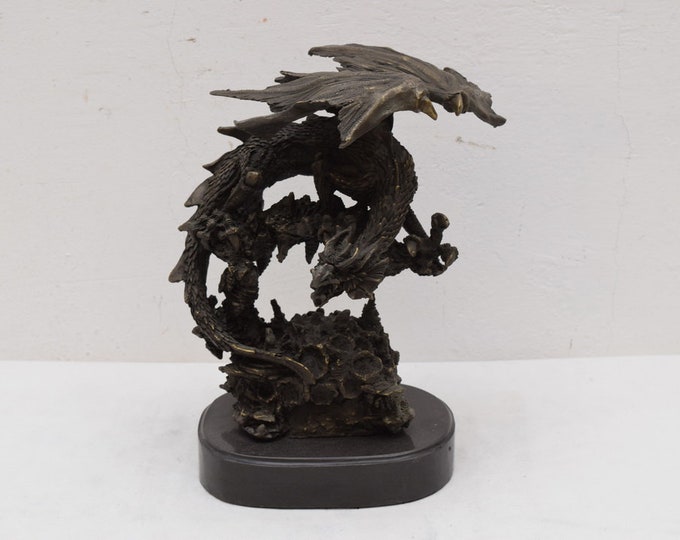 Eagles attacking dragon bronze - eagles statue sculpture - figurine dragon and eagles - home and garden decor -