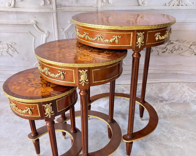 Vintage 3 French Nesting Tables Set Louis Style Wood Marquetry Brass Mounted Coffee Tables