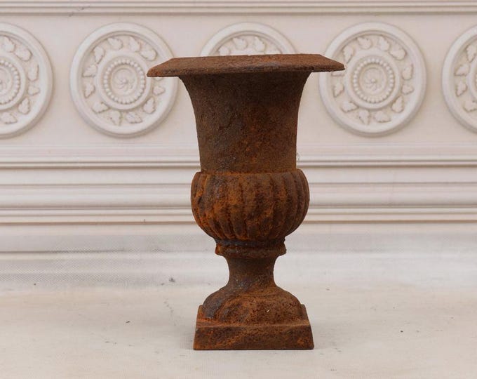 Amazing Cast Iron Flower Pot - Brown Garden Vase - Cast Iron Garden Decoration - Heavy and Solid - Planters Art Nouveau Style - Garden Decor