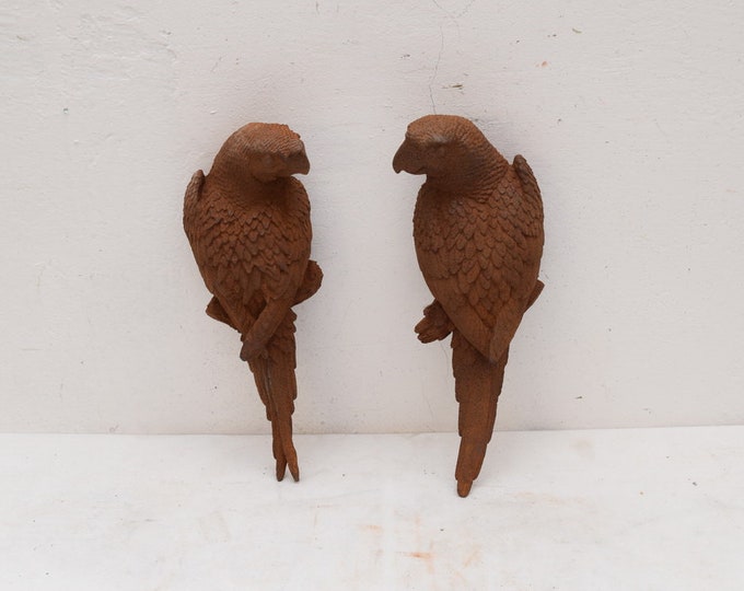Cast Iron pair  Statues pair parrots - birds rustical - garden figurines parrot