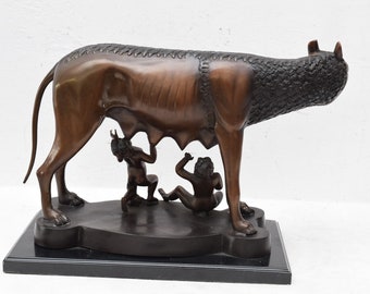 カピトリーノのローマ狼像 - ロムルスとレムスと雌狼の動物彫刻（15cm