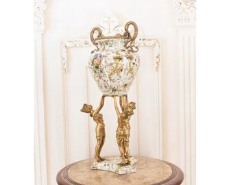 Vintage Porcelain Fruit Bowl – Three Girls Holding Amphora – Bronze Mounted Centerpiece – Elegant European Decorative Art Collectible
