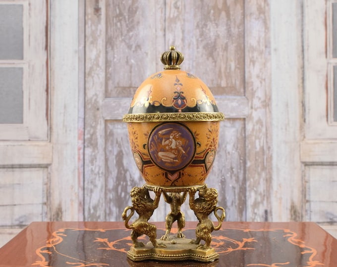 Unique Brown Egg - Porcelain with Bronze - Porcelain Box - Lions Figurines and Floral Ornaments - Lion Statue - Home Decor - Foundry Mark
