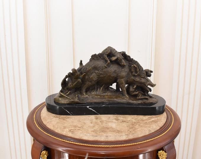 Hunter Scene Bronze Statue – Attack Dogs for Boar – Hunting Bronze Sculpture – Unique Figurine – Home Decor