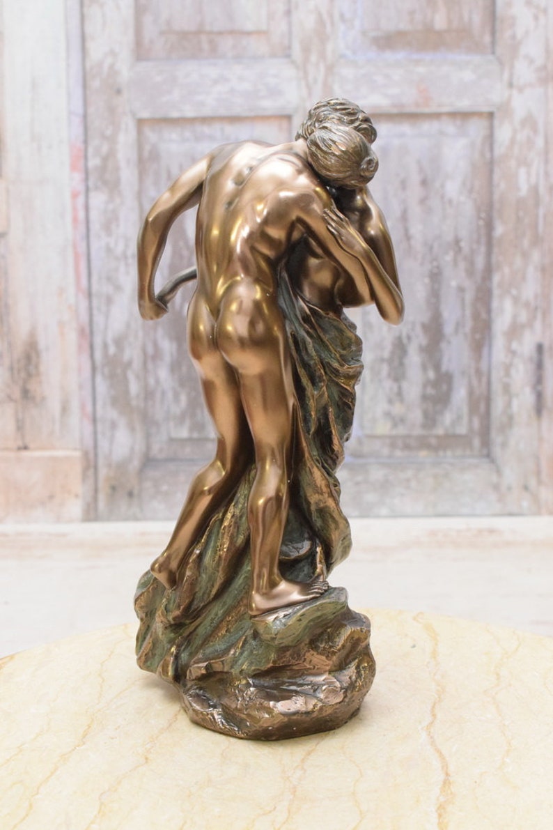 Femme et homme Couple amoureux Câlins dansant Couple d'amoureux Cadeau exclusif pour mariage Statue faite main image 3