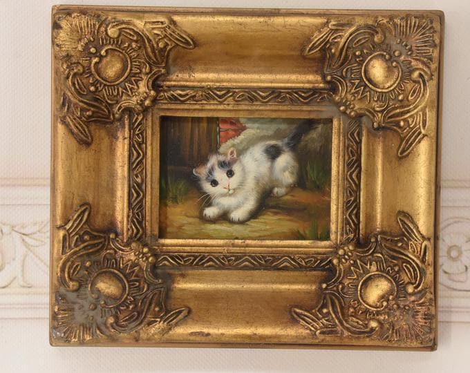 Amazing Painting Cute Kitty - Cat Painting in Nice Gold Frame - Wall Decor - Gift Idea for Birthday, Wedding, Housewarming