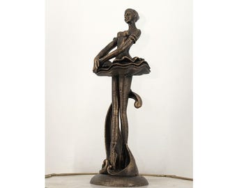 ドガ風ブロンズバレリーナ像 - エレガントなアート装飾（40 cm