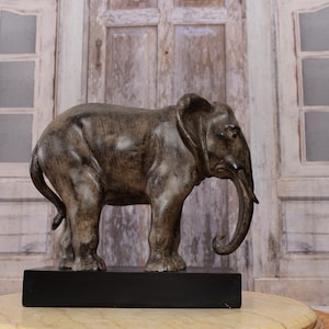 Realistic Elephant - Imitation Wood Resin Sculpture - Elephant Figurine - Home Decor - Lover Elephants - Unique Gift