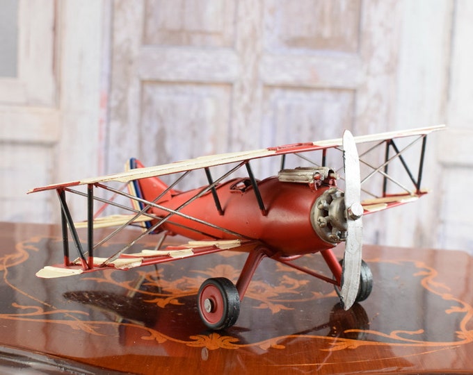 Amazing Vintage Airplane - Collector Items - Classic Metal Old Model - Old School - Plane Desk Decoration - Vintage Gift Idea
