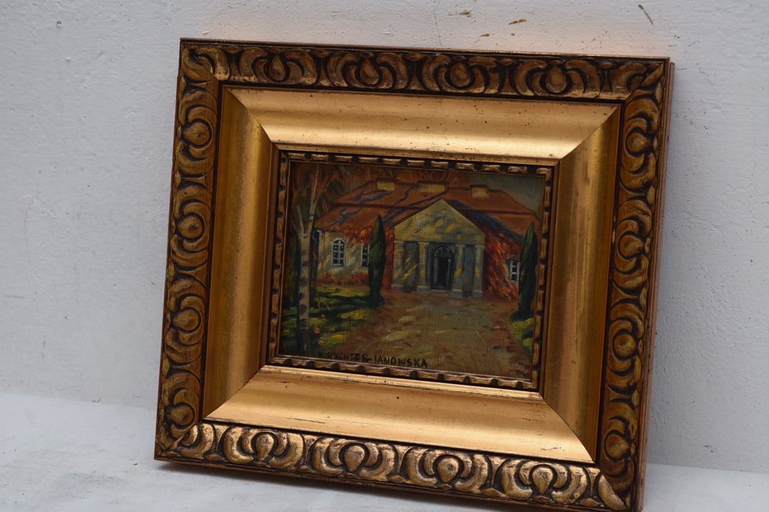 gallery photo