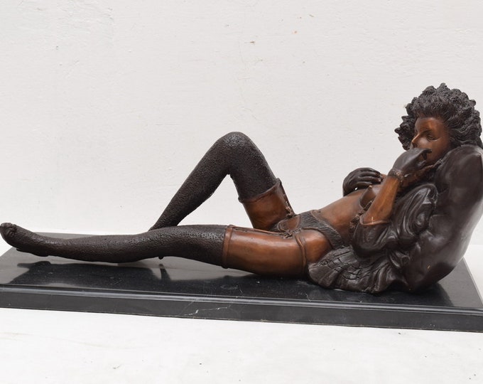 Act woman bronze figurine, lying sculpture art work Home Decoration Bronze sculpture, nude naked woman Mature Content  -