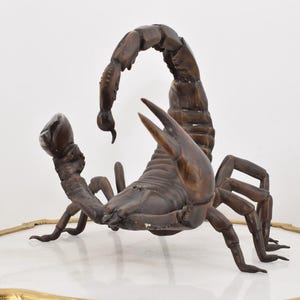 Solid Bronze Scorpion Figurine – Vintage Insect Sculpture – Symbolic Animal Art – Rustic Home Decor – Zodiac Scorpio Gift - Garden Decor