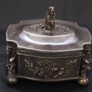 Hunter Sugar Bowl - Caja de Plata Zar - Castor y Liebres - Plata Rusa Vieja Hecha a Mano - Rusia Imperial Única - Artículo de Coleccionista - Decoración del Hogar