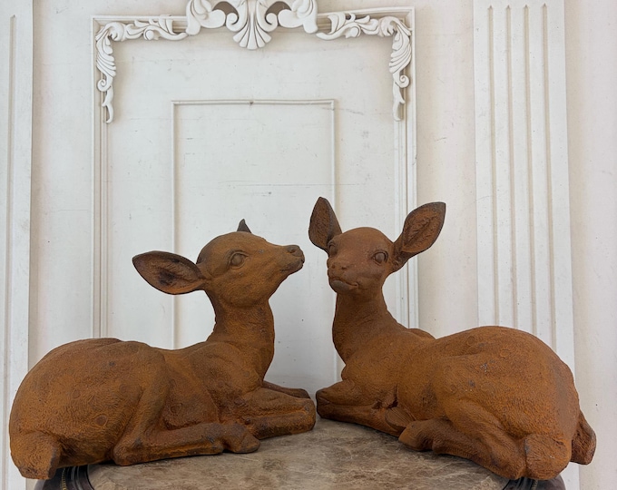 Cast Iron Deer Pair Figurines – Rustic Hunting Animal Decor, Indoor Outdoor Home Garden