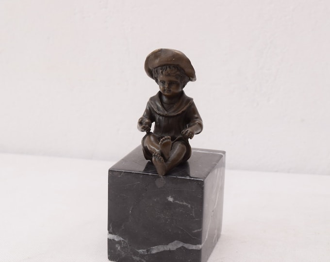 Young Boy Kid Baby Shower - Bronze Statue - Gift Idea Baby Boy Figure with Bronze on Marble Base -