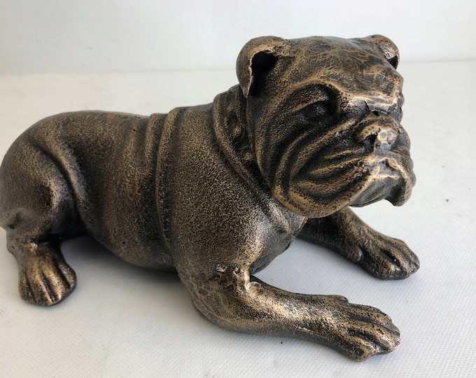 Cast Iron English Bulldog - Dog Sculpture - Dog Figurine - Exclusive Gift Idea - Vintage Style -