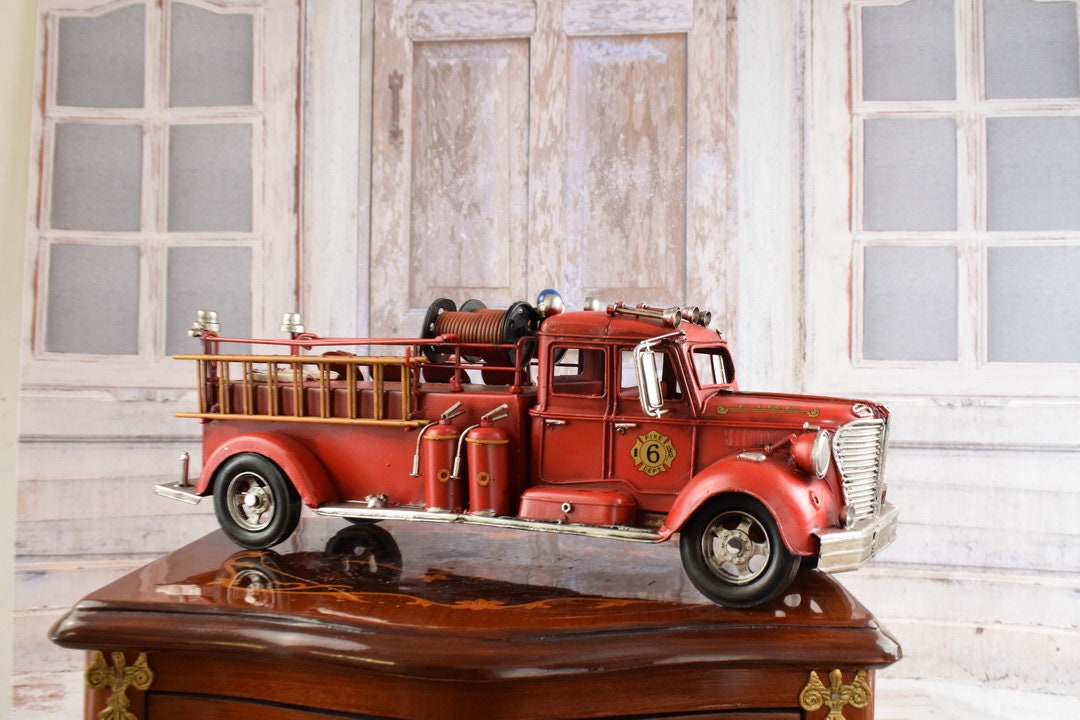 Firetruck Metal Model 