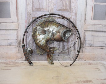 Poisson attrapé en métal - Carpe - Décoration murale exclusive - Art mural - Mur de poissons - Poisson avec une canne à pêche - Un cadeau pour le pêcheur - Décoration d'intérieur