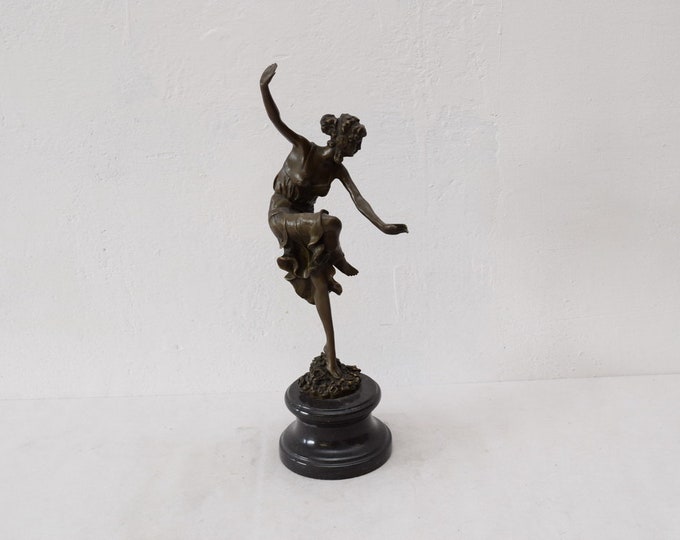 Beauty Woman Dancer Bronze Statue - Art Deco Style Figurine - Sculpture Gift Idea for Dancer -