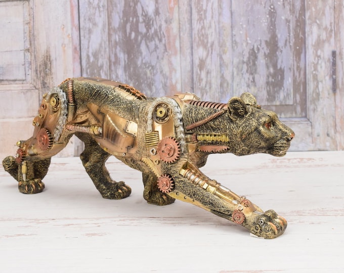 Steampunk Panther - Figurine Metal Bronze - Steampunk Goldene Panther Statue - Gift Good Idea - Home Decor - Unique Gift
