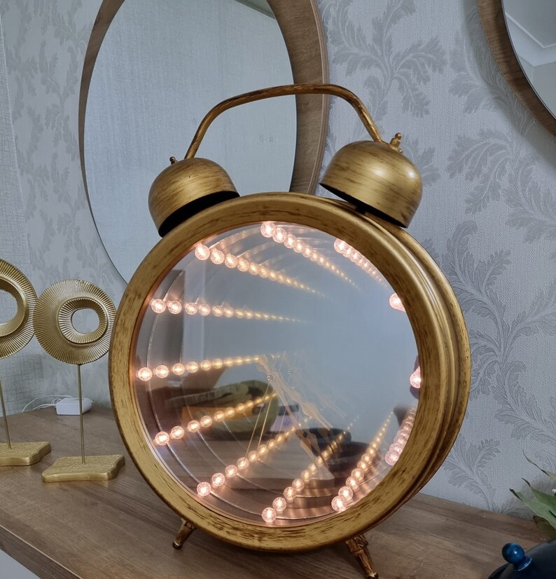 RGB Mirror Clock, Infinity Effect, Wall Clock and Desktop Clock Round