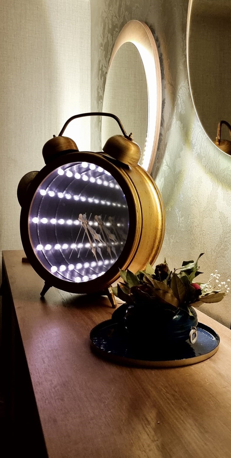 RGB Mirror Clock, Infinity Effect, Wall Clock and Desktop Clock Round