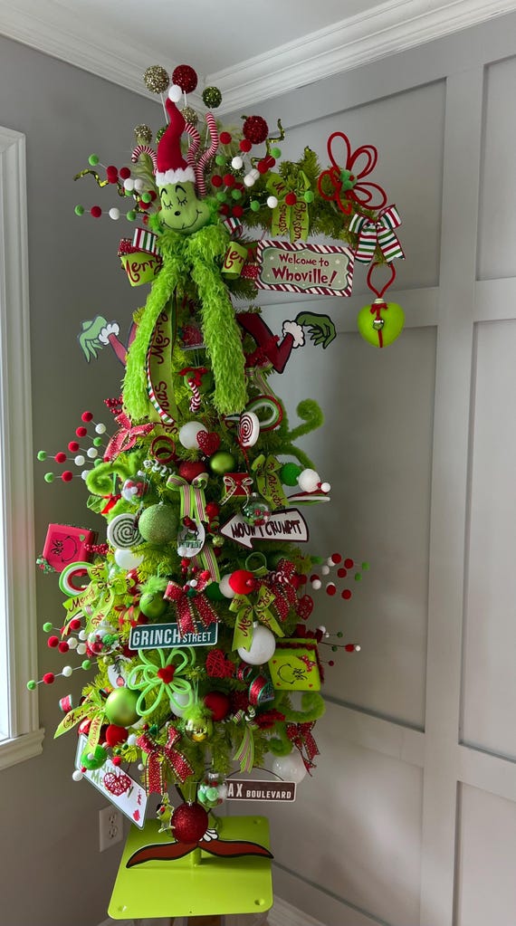 Grinch Christmas Tree Decor Kit, Whoville Theme Ornaments, Tree Topper
