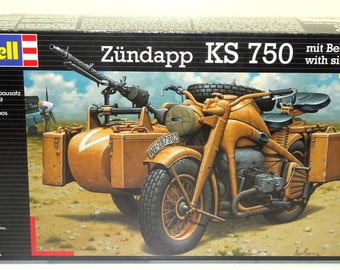 Revell マルサン モデルキット カタログ Rare Revell 1/9 Zundapp KS 750 Mit Beiwagen W/ Sidecar Model