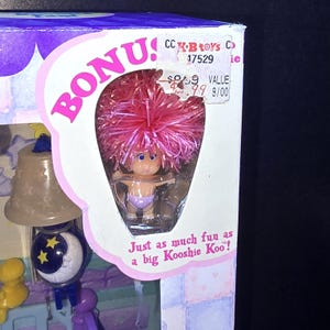 Juego Kooshie Koos Sleepy Time de 1998 con figuras y lámpara que brilla en la oscuridad, nuevo en caja