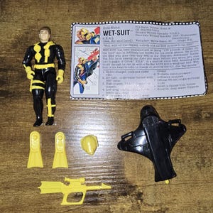 Traje de neopreno ARAH de G.I. Joe V3 de 1992 con ficha (sin cohetes naranjas)