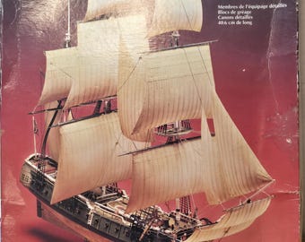 Vtg 1990 Lindberg Jolly Roger Pirate Ship Model Kit #70874 (sealed kit contents)