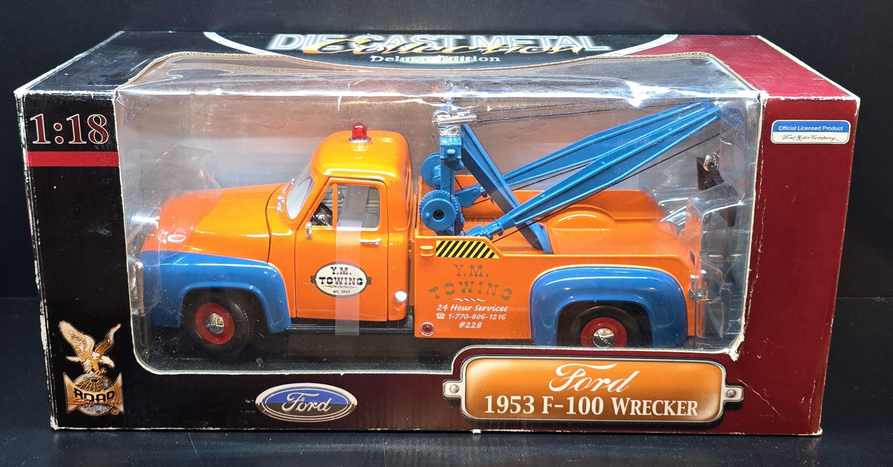 Ford フォード F100 Tow Truck 1/18 1956 Ford F-100 Tow Truck/Wrecker Rainbow Road Service
