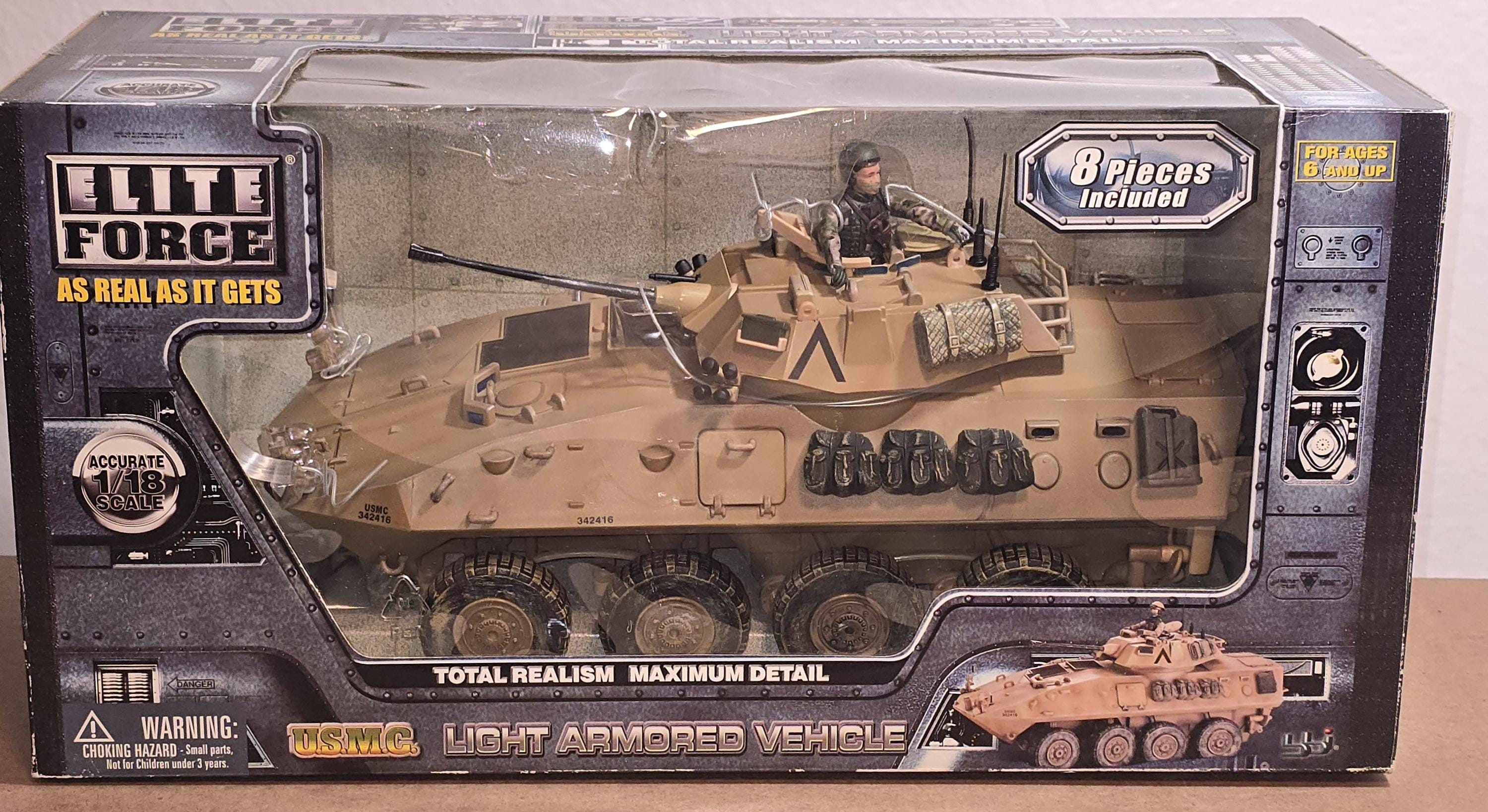 未使用】 【元箱付き】ELITE FORCE LIGHT ARMORED VEHICLE 1/18