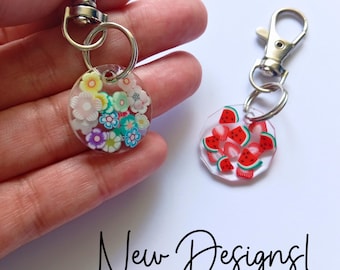 Trolley Coin Keyring with Cute Polymer Clay Designs, Pound Shopping Token , 32 Fun Styles, mix and match, Bag charms, Christmas Stocking