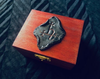 Lilith Box Wooden Box Jewelry Box Witch Witchy Hand Painted Metallic Red Black Gold Satanic Satanic Satanic Witch