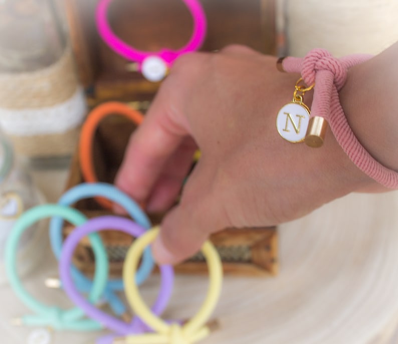 Pulseras personalizadas con inicial imagen 9