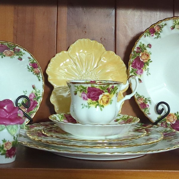 Royal Albert Old Country Roses Dinner Set