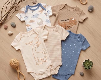 Lot de 5 bodies bébé 100 % coton | Manches courtes, motif dinosaure | Beige/Bleu pour garçon | Cadeau de naissance | Essentiels pour bébé | Sunnozy