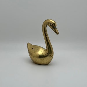 Brass swan figurine, made in Korea: 23,500 ppm Lead (90 ppm is