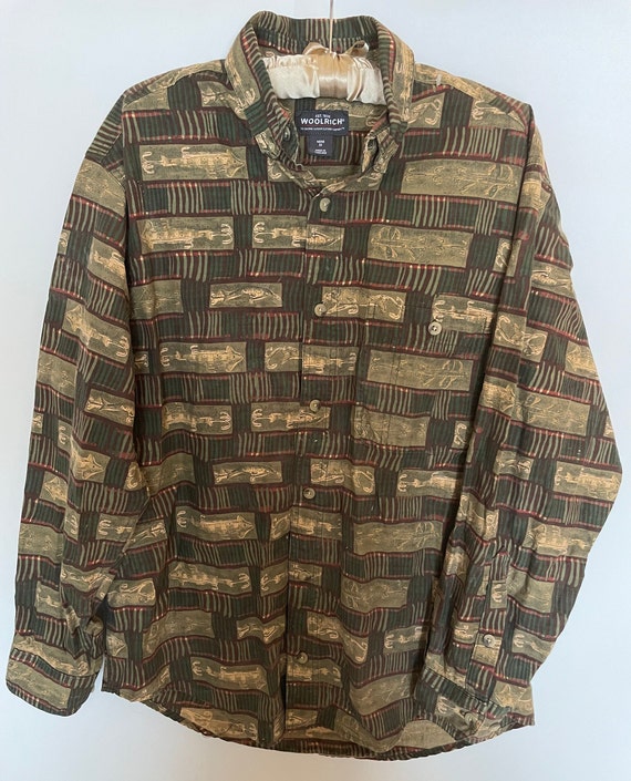 Vintage Woolrich Men's Button Down (M)