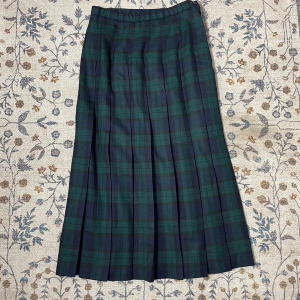 Vintage Women's Pendleton Academia Plaid 100% Virgin Wool Midi Skirt (size 8)