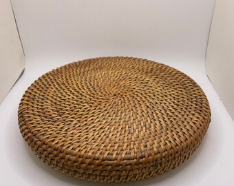 Antique Round Woven Wicker Sewing Storage Basket With Lid