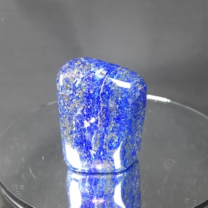 Free form in Lapis Lazuli for success 224 Grams