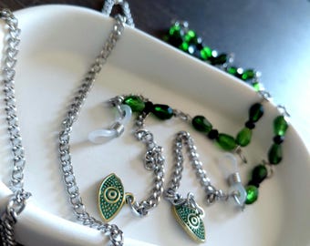 The Eye/Watcher glass chain | TMA