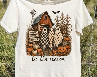 Spooky Farm Ghost T-Shirt: Vintage Pumpkin Patch, Haunted Barn Tee, Retro Autumn Comfort Colors