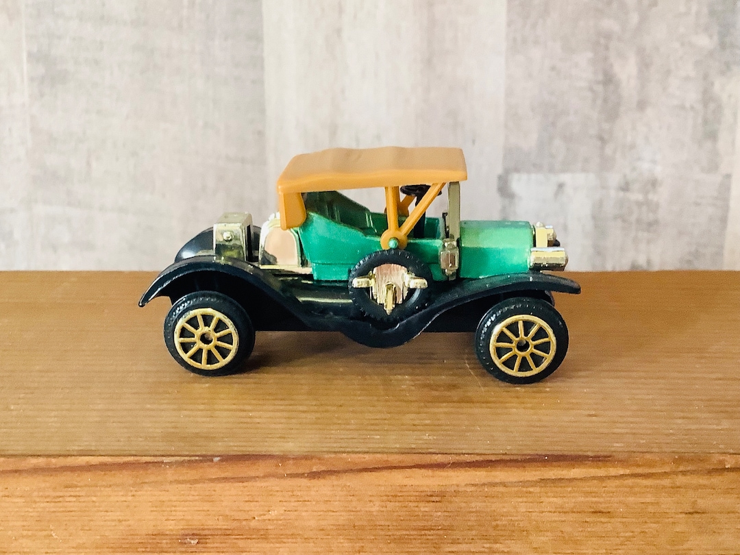 1910 Ford Model T Toy Car Collectible 2001 Reader's Etsy