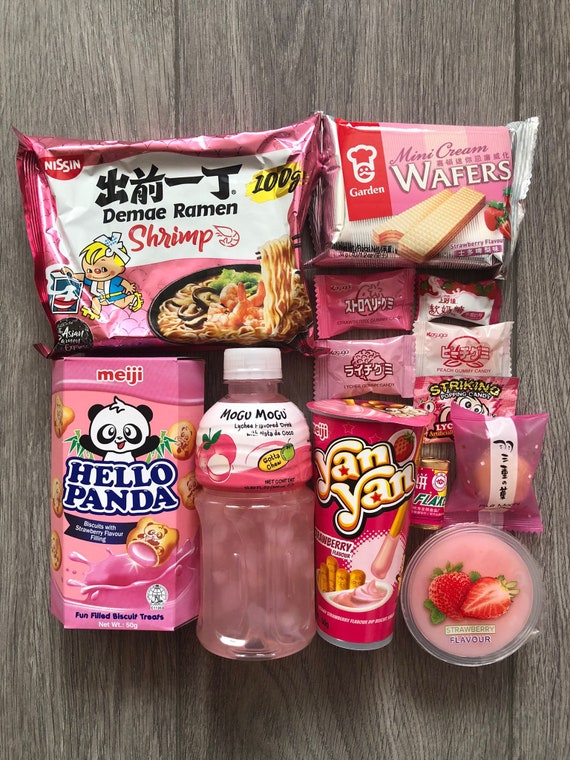 K-POP・アジア SUPER JUNIOR SPECIAL SUPER SNACK BOX Kawaii Cute Deluxe Asian Snack Box | Asian Snack Box