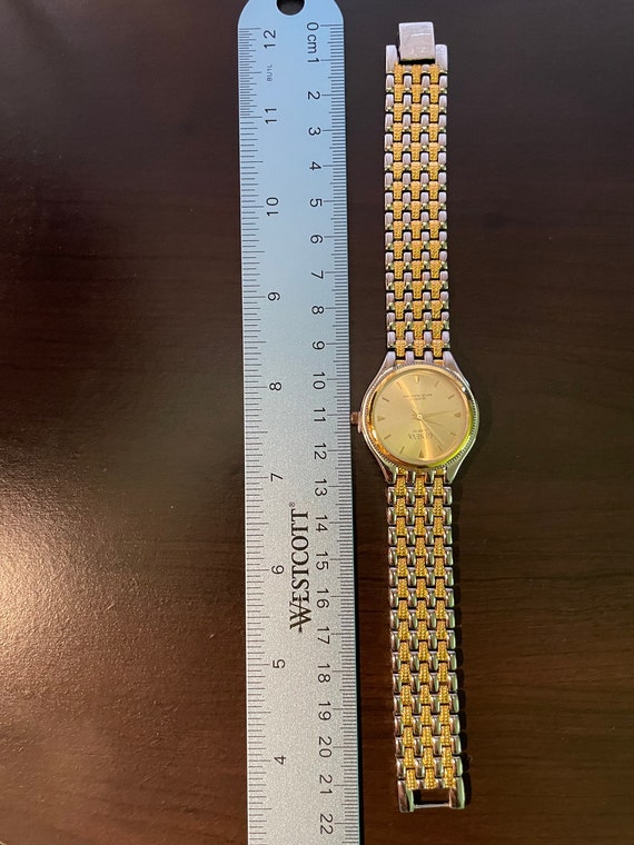 Geneva Superior Wrist Watch. Vintage Style - Gem