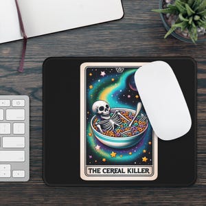 Mouse pad antiderrapante para cartas de tarô Cereal Killer, decoração engraçada para mesa de escritório, presente para amantes da comida, tapete de mesa inspirado em tarô, acessório com tema de café da manhã