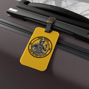 ショックトルーパー 電気技師用荷物タグ：高電圧旅行用アクセサリー